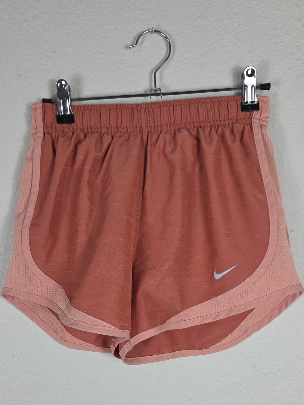 Nike Dri-FIT Tempo Running Shorts XS Pink Terracotta Athletic 3 Inch
